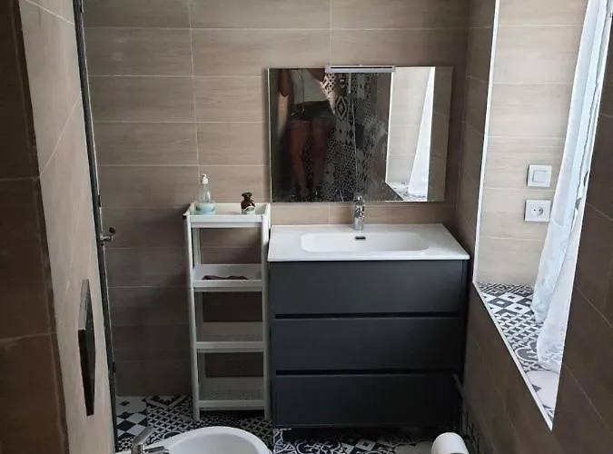 A Pochi Passi Dal Mare