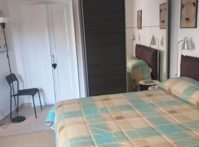 A Pochi Passi Dal Mare Appartement *